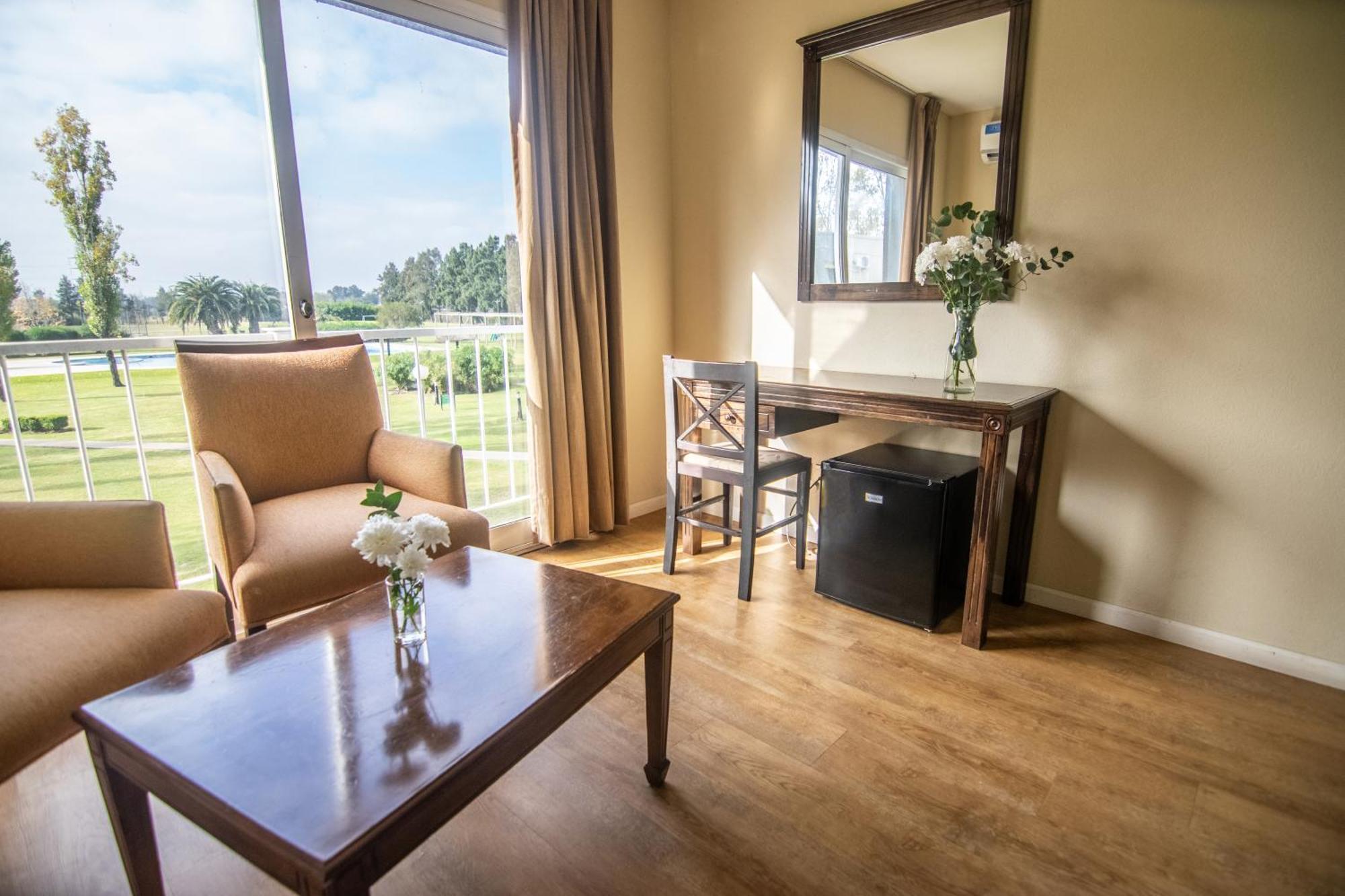 Wyndham Garden Campana Hotell Eksteriør bilde